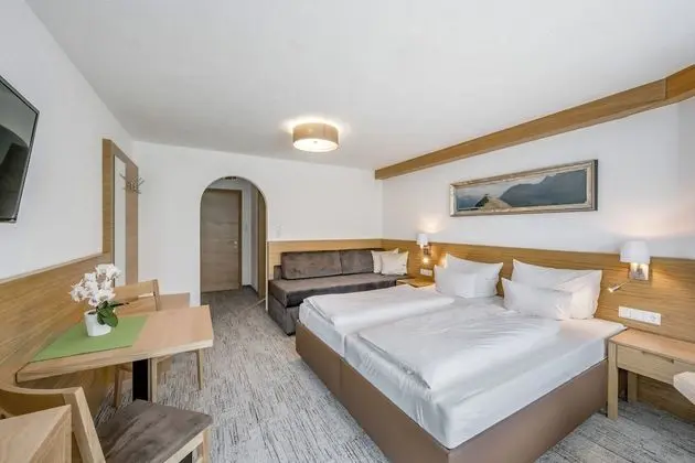 Tek Büyük Yataklı Oda, Balkon