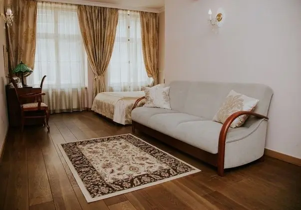 Tek Büyük Yataklı Oda