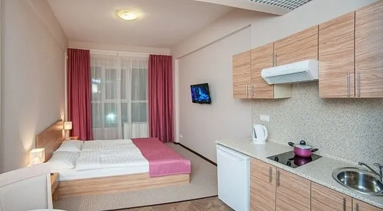 Standard Tek Büyük Yataklı Oda