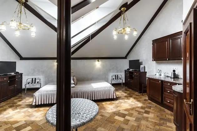 Çatı Katı (Loft)