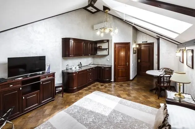 Çatı Katı (Loft)