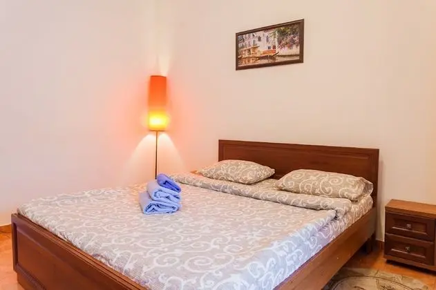 Traditional Apart Daire