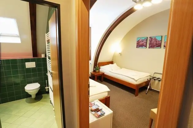 Standard Tek Büyük veya İki Ayrı Yataklı Oda