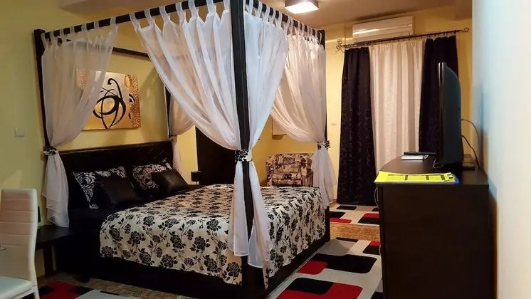 Comfort Tek Büyük Yataklı Oda
