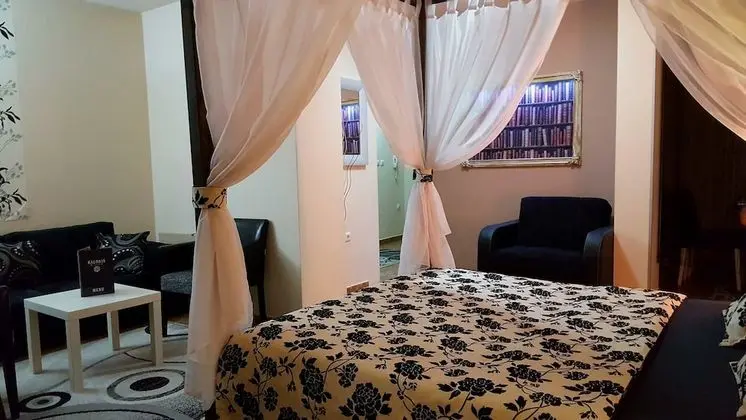 Comfort Tek Büyük Yataklı Oda