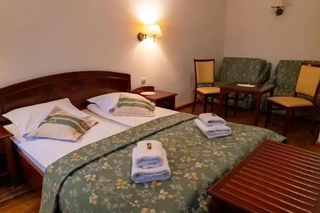 Comfort Tek Büyük Yataklı Oda