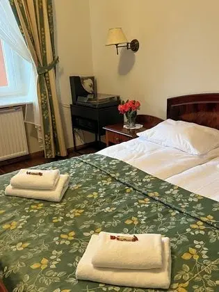 Comfort Tek Büyük Yataklı Oda