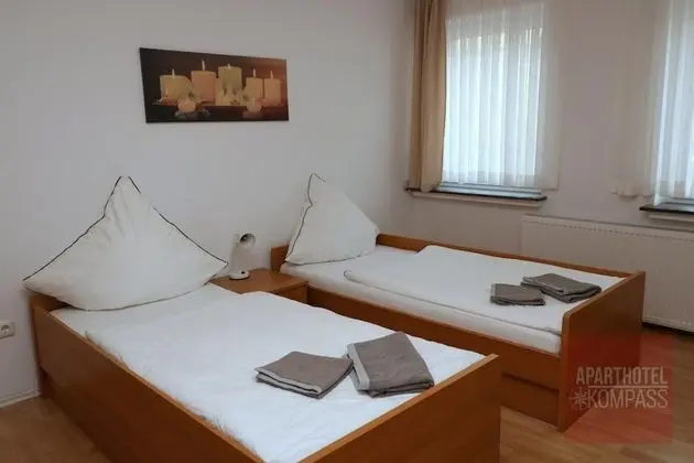 Aparthotel Kompass - Apartment (A102-103)
