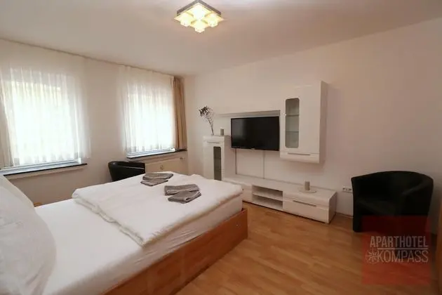 Aparthotel Kompass - Apartment (A102-103)