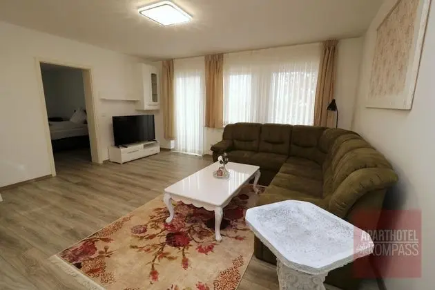 Aparthotel Kompass - Apartment (A102-103)