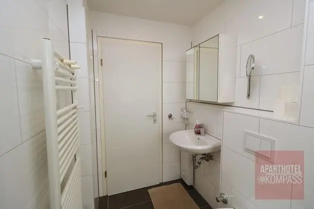 Aparthotel Kompass - Apartment (A102-103)