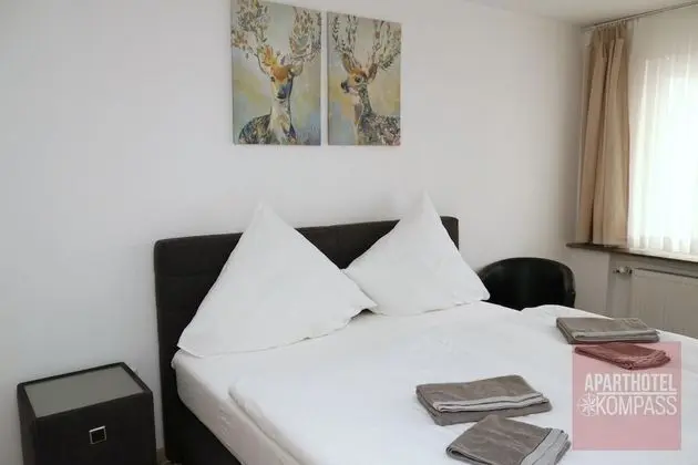 Aparthotel Kompass - Doppelzimmer (A105)