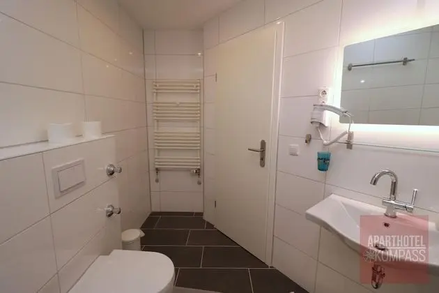 Aparthotel Kompass - Doppelzimmer (A105)