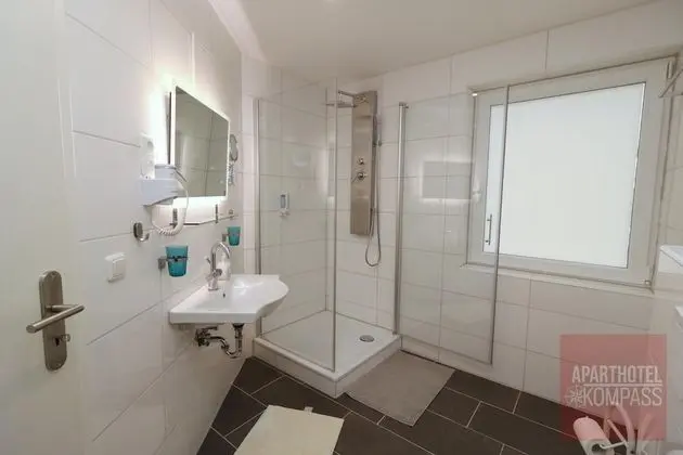 Aparthotel Kompass - Doppelzimmer (A105)