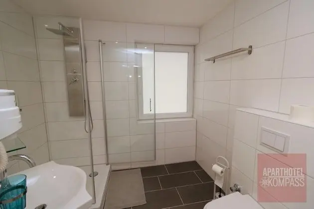 Aparthotel Kompass - Doppelzimmer (A106)