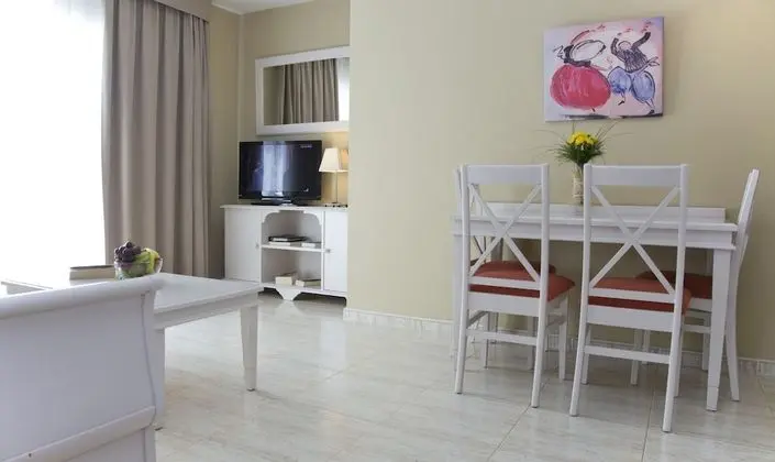 Superior Apart Daire, 1 Yatak Odası, Balkon (2+1)