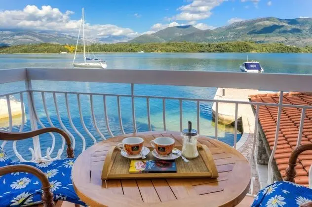 Apart Daire, 1 Yatak Odası, Teras, Deniz Manzaralı