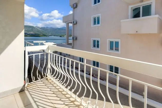 Apart Daire, 1 Yatak Odası, Teras, Kısmi Deniz Manzaralı
