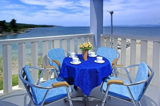 Apart Daire, 2 Yatak Odası, Balkon, Deniz Manzaralı