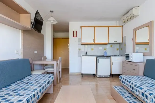 Stüdyo, Balkon