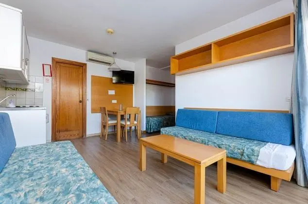Stüdyo, Balkon