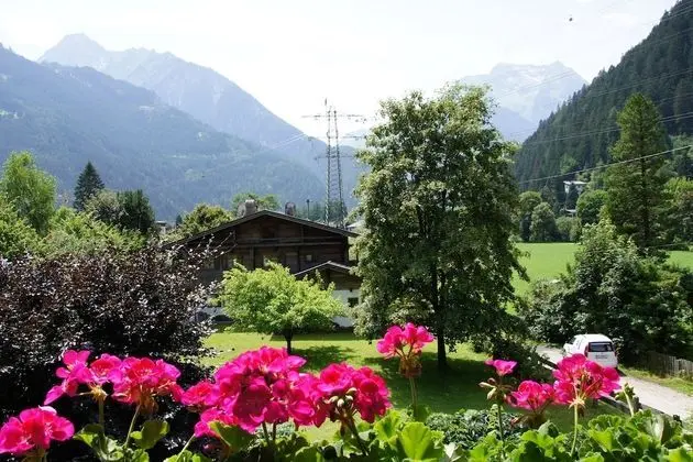 Apart Daire, Bahçe Manzaralı (Peppermint)