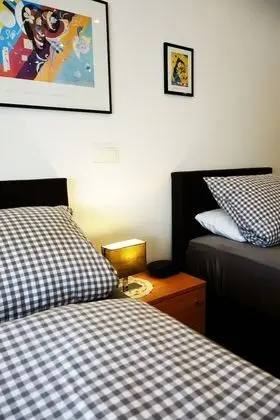 Grand Tek Büyük Yataklı Oda