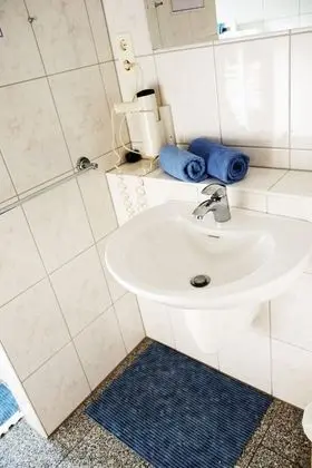 Grand Tek Büyük Yataklı Oda