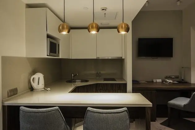 Business Stüdyo (King Studio)