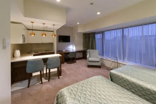 Business Stüdyo (Twin Studio)