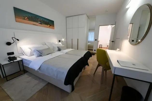 Apart Daire, Park Manzaralı (A4)