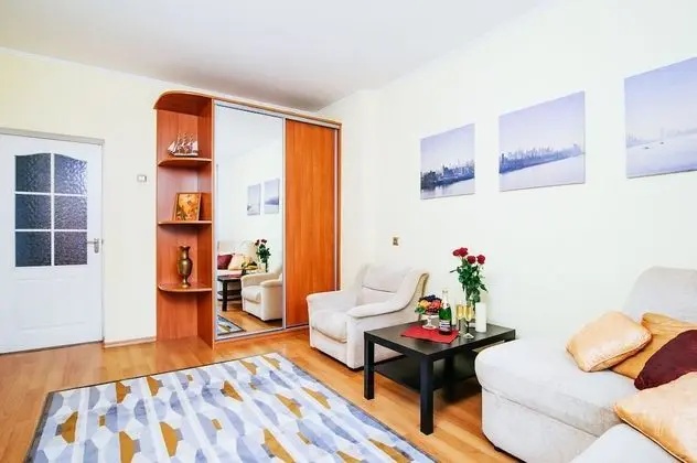 Apart Daire, 1 Yatak Odası (Leningradskaya street 3)