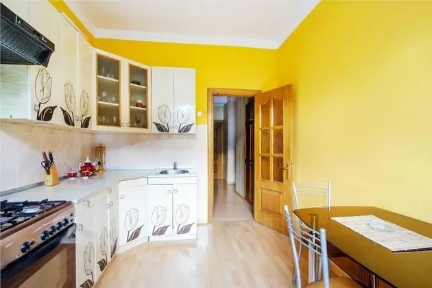 Apart Daire, 2 Yatak Odası (Kirova 3)