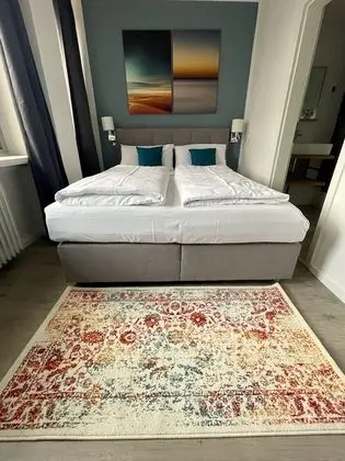 Economy Tek Büyük Yataklı Oda
