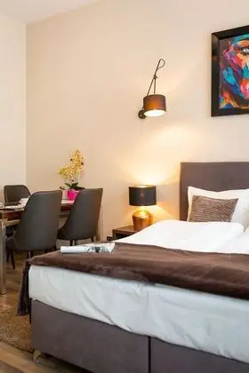 Deluxe Stüdyo, 1 Büyük (Queen) Boy Yatak ve Çekyat, Şehir Manzaralı