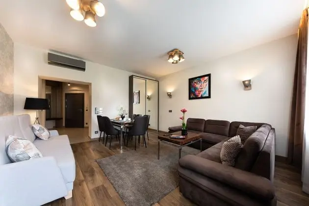 Superior Apart Daire, Şehir Manzaralı