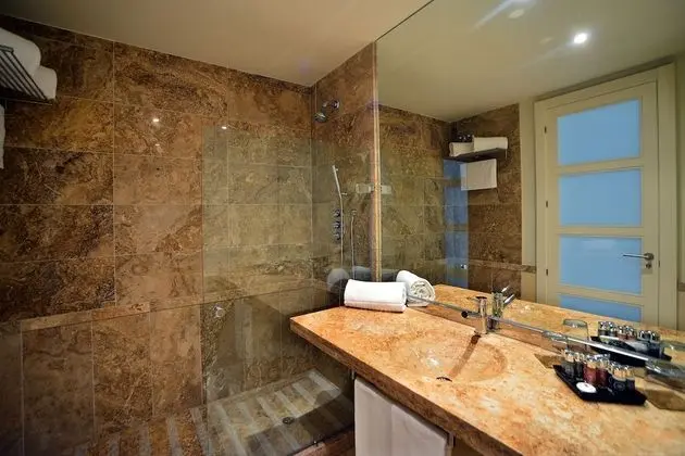 Luxury Apart Daire, 3 Yatak Odası, Kişiye Özel Havuzlu (3 Adults)