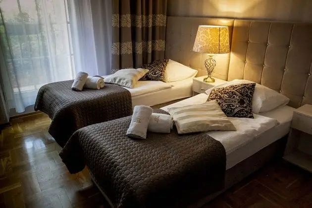 Economy Tek Büyük veya İki Ayrı Yataklı Oda