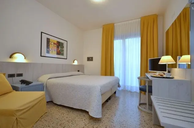 Standard Oda, Balkon