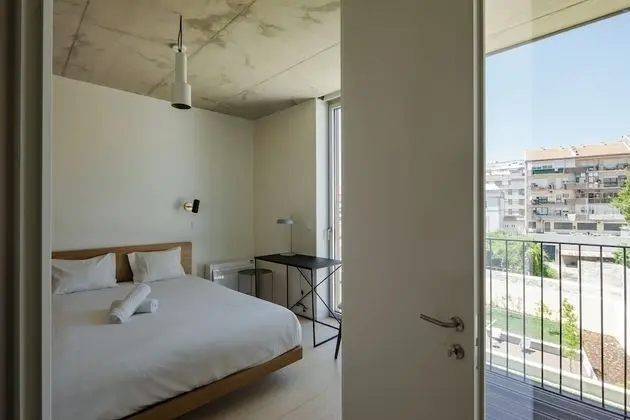 Apart Daire, 1 Yatak Odası, Balkon, Havuz Manzaralı