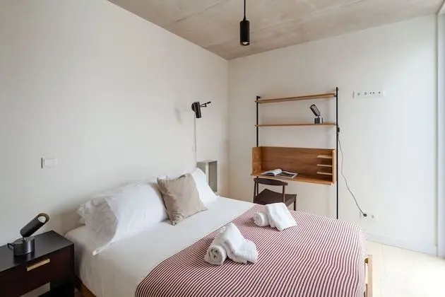 Apart Daire, 1 Yatak Odası, Balkon, Havuz Manzaralı