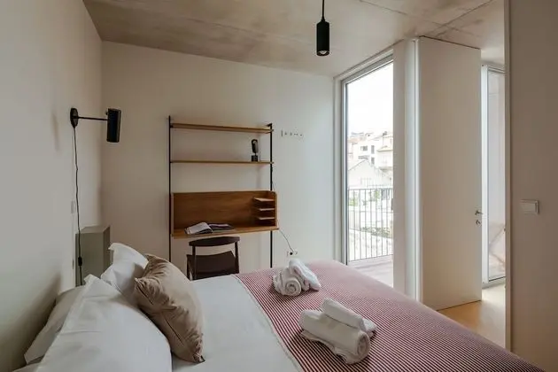 Apart Daire, 1 Yatak Odası, Balkon, Havuz Manzaralı