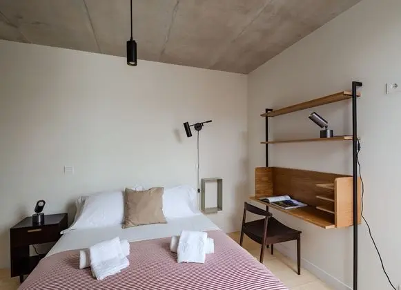 Apart Daire, 1 Yatak Odası, Balkon, Havuz Manzaralı