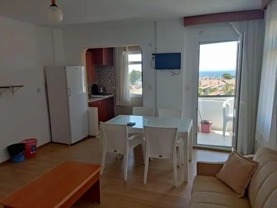 Çift Kişilik, Bahçe Manzaralı, Balkonlu