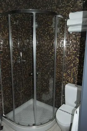 Comfort Tek Büyük Yataklı Oda, 1 Yatak Odası (Luzia)