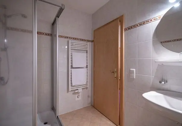 Tek Büyük Yataklı Oda, 1 En Büyük (King) Boy Yatak, Sigara İçilmez, Dağ Manzaralı