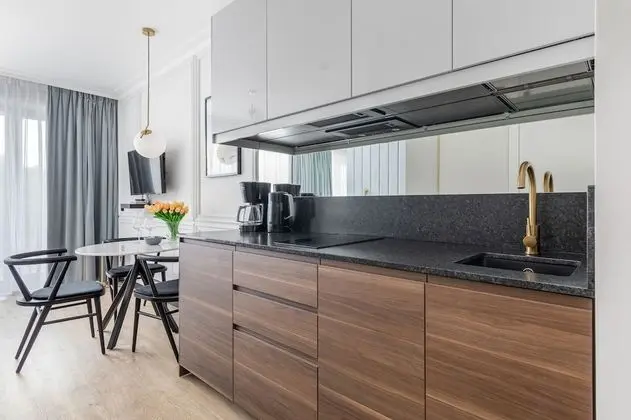 Stüdyo, Havuz Kullanımı, Plaj Kenarı