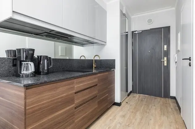 Stüdyo, Havuz Kullanımı, Plaj Kenarı