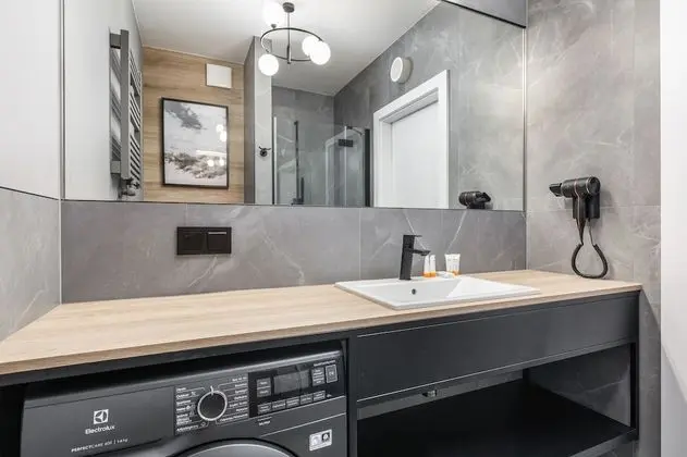 Stüdyo, Havuz Kullanımı, Plaj Kenarı