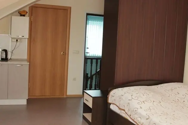 Family Tek Büyük veya İki Ayrı Yataklı Oda